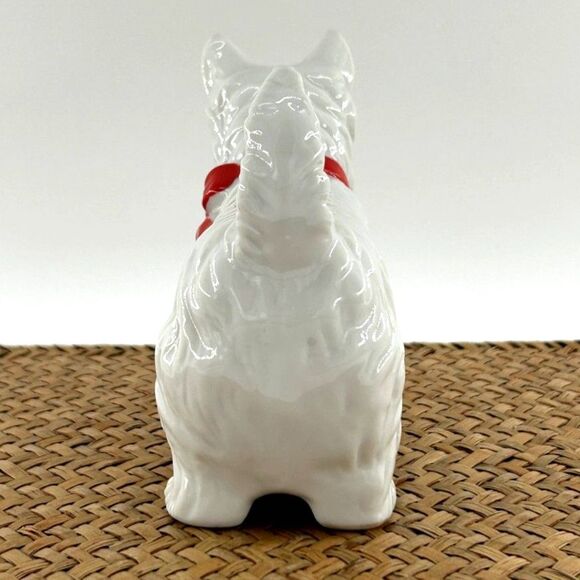 Knobler West Highland White Scottish Terrier Piggy Bank.  6" L x 5" H x 2 1/2" W - Picture 6 of 7